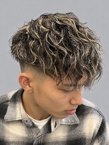 スター 稲沢店(STAR)&nbsp;メンズカットホワイトメッシュスパイラルパーマ