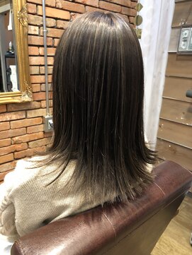 ヘアー トライベッカ(Hair Tribeca) ロブ