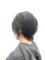クオリス 上福岡店(QUALIS)&nbsp;ネイビーカラー/ウルフショート/抜け感/小顔/ショート/30代40代