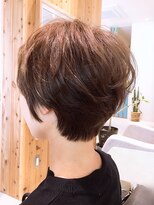 タイズ(ties) 30代40代★大人耳掛け☆無造作カール×ヘルシーショート