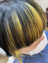 ヘアーゾーン ハチマルハチ 登戸駅前店(Hair Zone 808)&nbsp;前髪インナーカラー