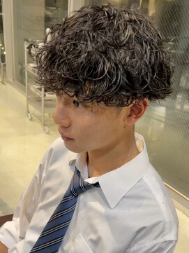 キングオブヘアバイノイズアンドフィフス 京都駅前店(KING of hair by NOISM&fifth) 波巻きスパイラルパーマツーブロックツイストスパイラルパーマ