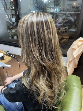 ヘア ライフ ワイレア(HAIR LIFE Wailea) KIWAMIバレイヤージュ