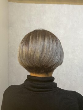 ウィスプ 赤羽店(wisp) グレー