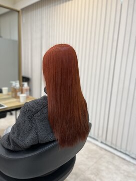 エリス ウメダ(Eliss umeda) オレンジカラー！