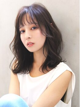 ライフ 住道店(Lyfe)の写真/【住道駅/徒歩7分】印象を左右する顔周りカットは《 Lyfe 》にお任せください♪洗練された雰囲気をご提供＊