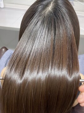 ライア 下北沢(laia) 艶髪長めボブ【髪質改善 下北沢 マンツーマン トリートメント】