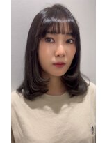 ルネシミズ(Rune shimizu)&nbsp;重めバング×透明感オリーブcolor