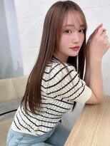 カミエ(kamie)&nbsp;ツヤ感たっぷりのブラウンロング × 上質な切りっぱなし