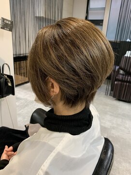 アフィックス ヘア 水天宮前店(affix hair) 愛されマッシュショート