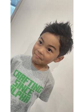 フゥ 宇都宮(FeU) イケメンスリークショート キッズスタイル