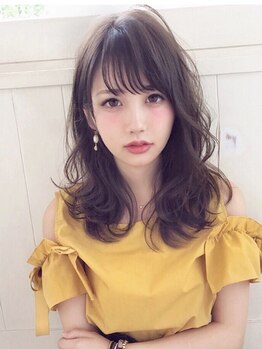 リベルタ(Liberta hair design)の写真/女性らしさを表現する絶妙なバランス感が魅力♪骨格診断で"なりたい"×"似合う"を作ります