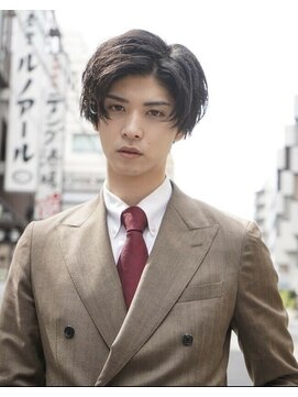 コンフィデンス 新宿3rd(confidence) 結婚式2次会カジュアルスーツヘアセンターパートツーブロック