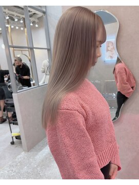 ロンド レア 天神大名店(Lond Le’a) ダブルカラー/インナーカラー/イヤリングカラー/ペールベージュ