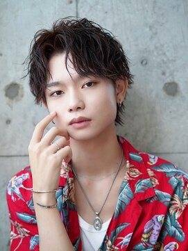 ライラ(Lyla) 爽やかセンターパート