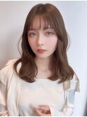 ツヤ髪透明感グレージュカラー外ハネミディレイヤー