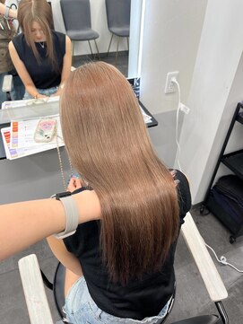 ワンズ ナゴヤ ヴィラ 名古屋栄(ONE's NAGOYA VILA) シアーカラー/カール/セミディ/姫カット