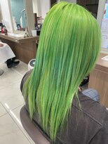 アッシュ 下北沢店(Ash) ブリーチ1.2回でできるネオングリーンカラー