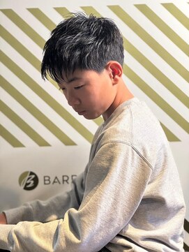 バーバーバー アカバネ(BARBER-BAR AKABANE) 女子ウケ間違いなし！　ローフェードスタイル＃１