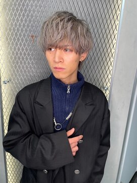 スリーバイベルベット(THREE...by velvet) メンズカット/メンズカラー/メンズパーマ/ブリーチカラー