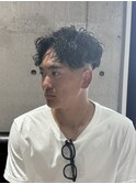 MEN'S/ニュアンスパーマ×センターパート/短髪/フェード