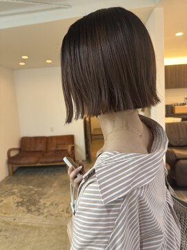 エムドットヘアーサロン(M. hair salon) 【栗本浩司】高知ショートボブ/ハイライト×切りっぱなしボブ