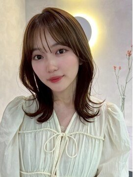 くびれミディアムレイヤーカット/ココアブラウン/韓国2