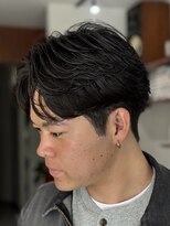 カウンター(COUNTER)&nbsp;メンズセンターパート／フェザーパーマ　【初回 11500円】