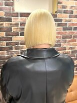 ロニカ 銀座(LOuNICA)&nbsp;ハイトーンボブ/ブロンドカラー/切りっぱなしボブ #銀座#東銀座