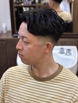 ジェイソン(JASON) スキンフェード/センターパート