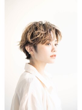 ジュール 新宿三丁目(Joule) ボブ/カーキグレージュ/マッシュショート/新宿三丁目