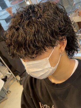 ウェイビーエフティフィフス 横浜西口(WAVEY ft.fifth) ツイストスパイラルパーママッシュウルフツイストパーマメンズ