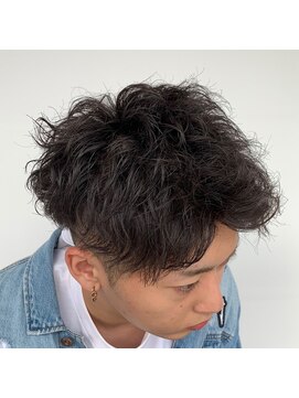 ダズルヘアラッシュ(DAZZLE hair RUSH) ツイストパーマ