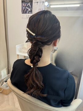 エメティ(Aimerty) 下めポニーテール♪