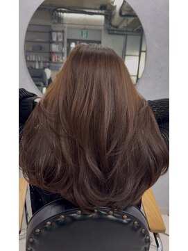 ハーシーバイアポロ 相模大野(HERSHE by apollo) ミディアムヘア/暗めカラー/グランマッシュ/レイヤーカット