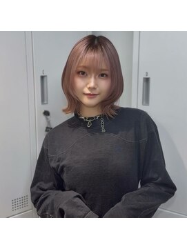 ザシェノンウメダ(THA CHAINON UMEDA) イメチェン/ピンクベージュ/アンブレラカラー/前髪/心斎橋