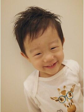 ルシード スタイル サーヴ(LUCIDO STYLE SERVE) キッズ！前髪ありのショートスタイル