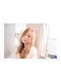 ジェナ(Jena) ふわっと光に透けるような透明感カラーで柔らかロングに*