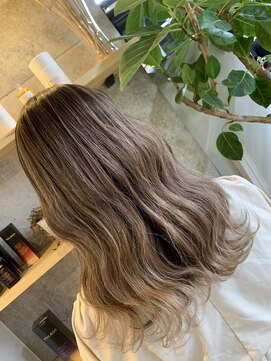 ポート バイ プライマル(port by primal) 美髪/大人かわいい[千葉/千葉駅/髪質改善/ケアブリーチ/韓国風]