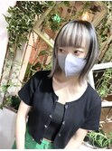 デザインの入った抜きっぱベージュ