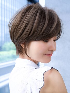 エインアンリー 表参道(AIN.ANLY.) 前髪なし大人ショート30代40代50代 【AIN.表参道】川原大地