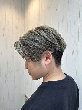 ソワン ドゥ ブレス 立花店(soin de brace) メンズハイライトカラー/センターパートカット/尼崎