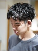 大人男子ヘア 無造作パーマ 刈り上げショート ベリーショート