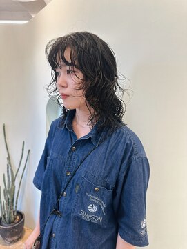 ユー(yew) medium wolf perm