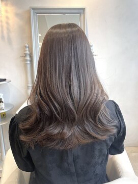 ザックラフィネ(ZACC raffine) 透明感たっぷりグレージュ