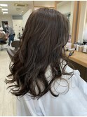 極細ハイライト×ロングレイヤー/アッシュグレージュ/赤味抹殺