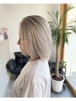 キング 枚方店(K!ng)&nbsp;縮毛矯正髪質改善ハイライトレイヤーカット枚方美容室エクステ