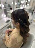 リボン金箔で華やかハーフツイン