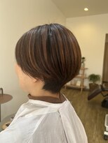 フラッフィーヘアー(FLUFFY hair)&nbsp;ハイライト風デザインカラー