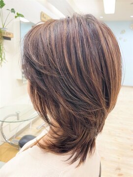 ヴァニラ(Vanilla) ミディアムスタイル＃ウルフ